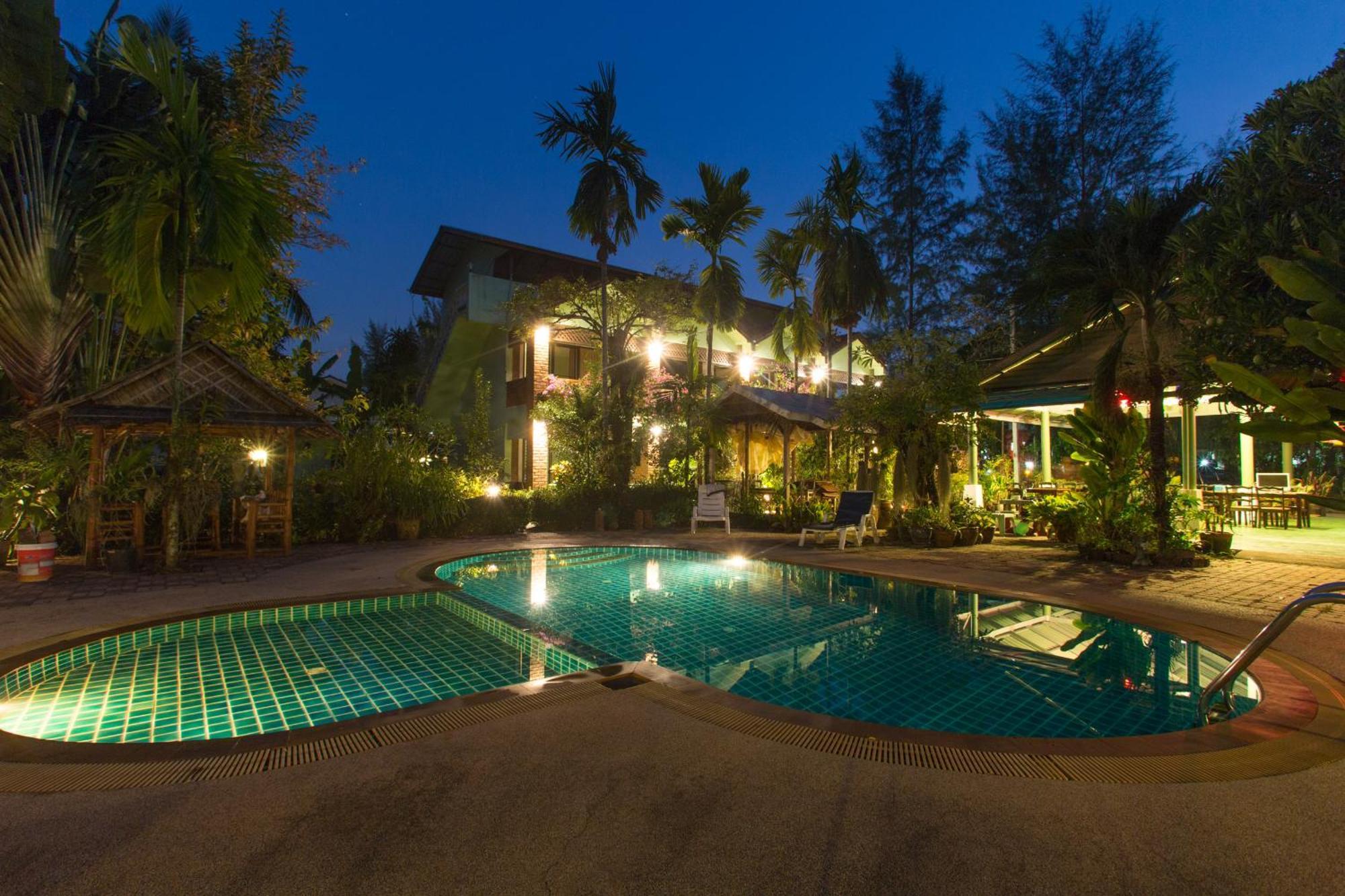 Ladda Resort Khao Lak Esterno foto