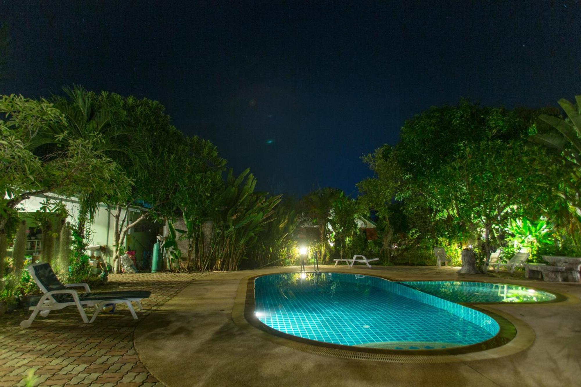 Ladda Resort Khao Lak Esterno foto